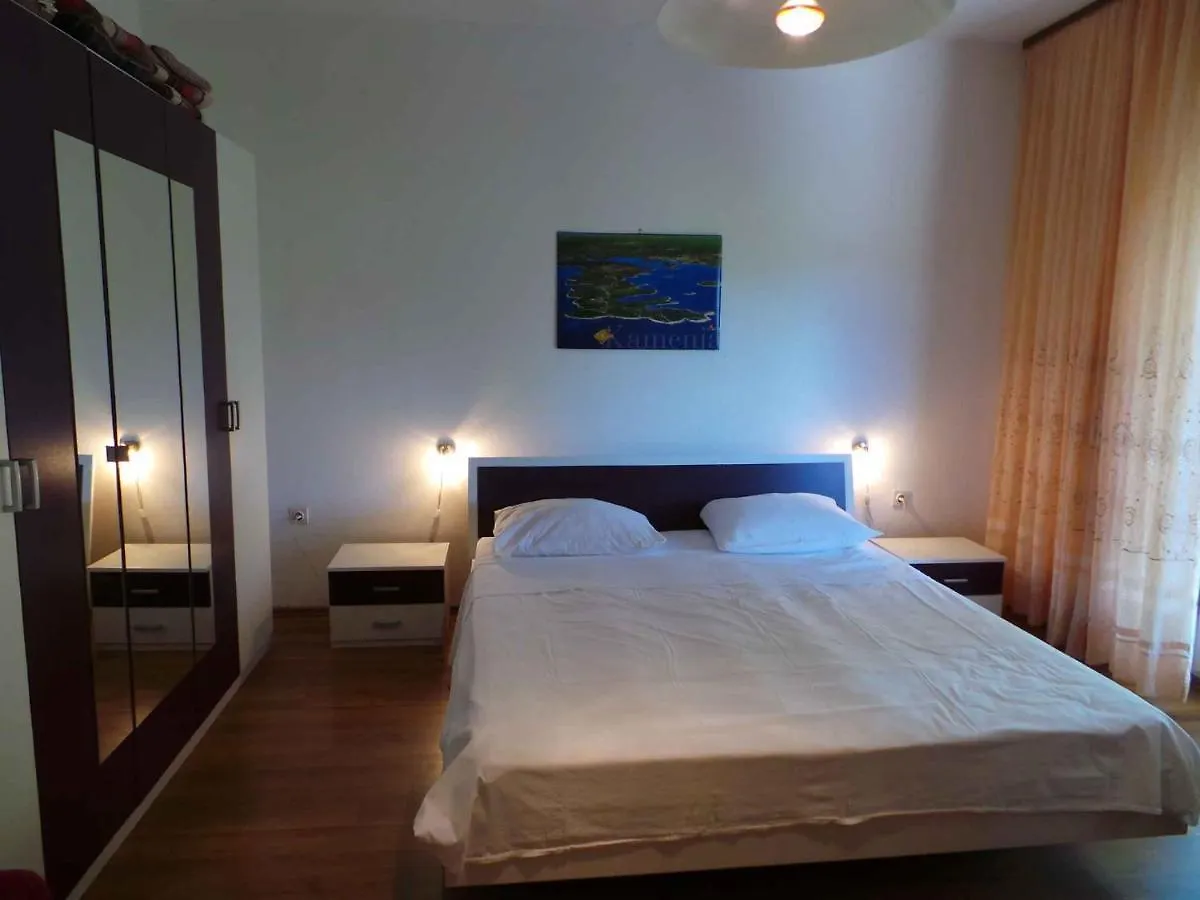 Holiday Home In Banjole/Istrien 10808